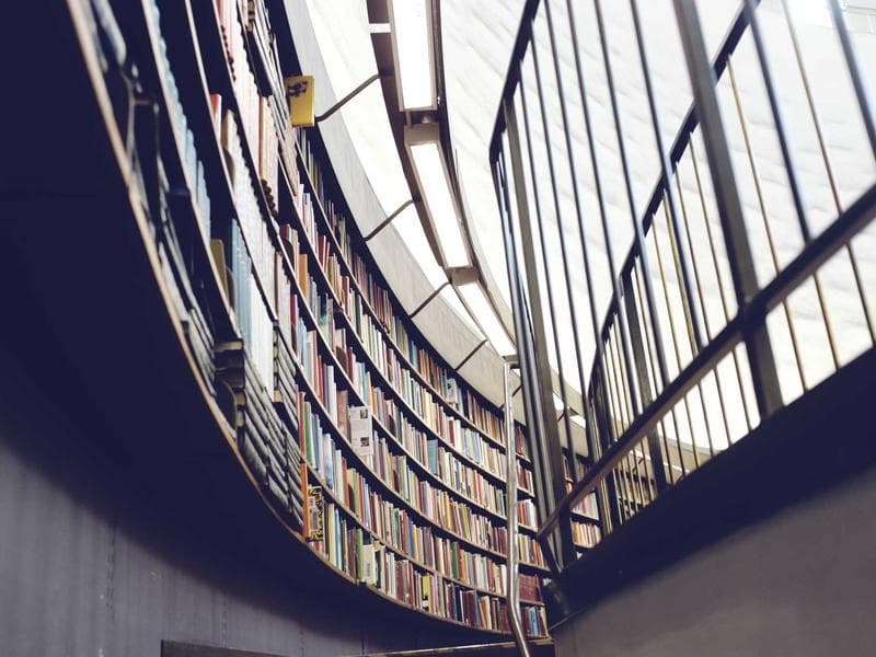 How to Score Band 8 in IELTS Writing Task 2: A Step-by-Step Examiner Breakdown